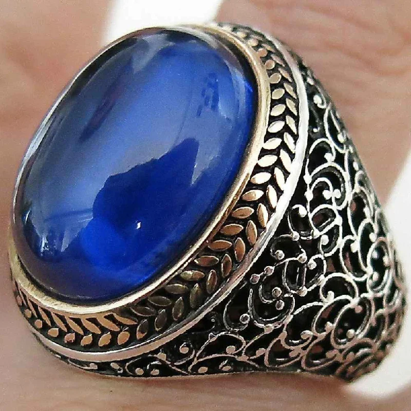 Oval Shiny Sapphire 925 Sterling Silver Mens Ring