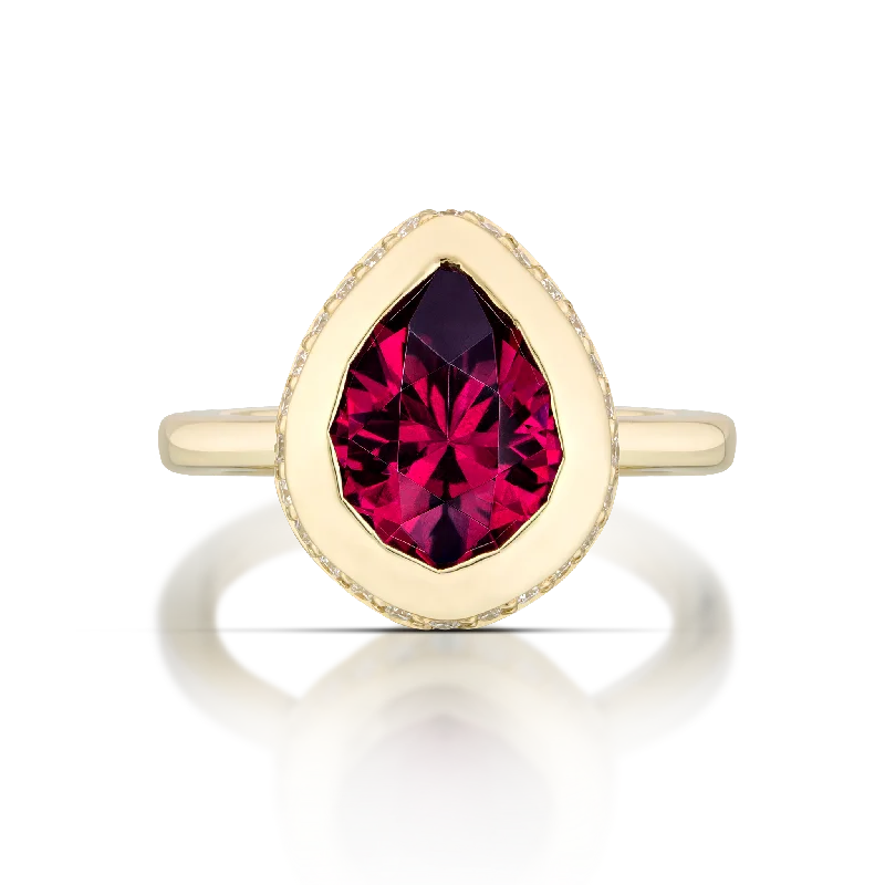 Pear shape Rhodolite & diamond ring